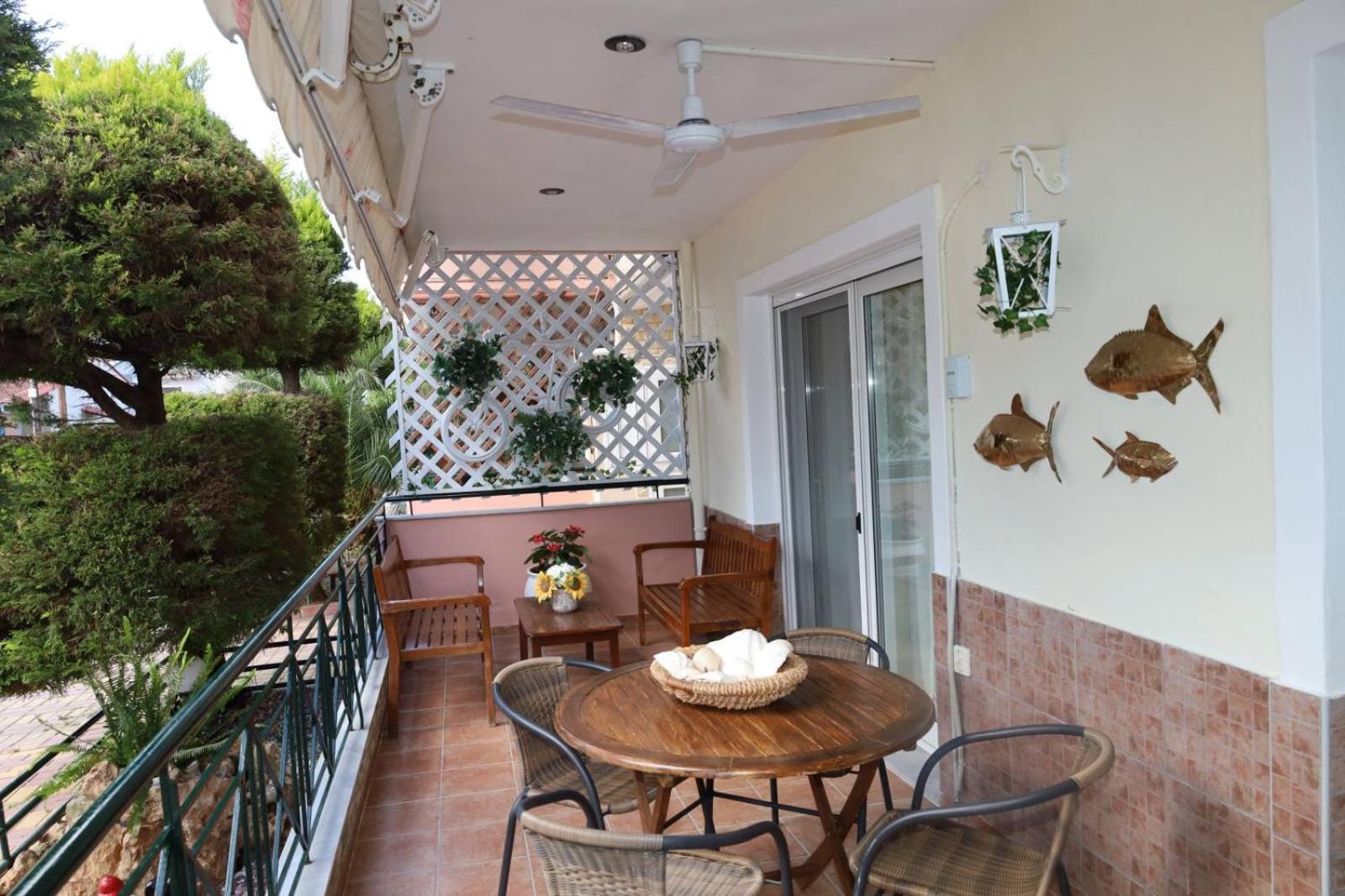 Cozy House Apartment Керамоти Екстериор снимка
